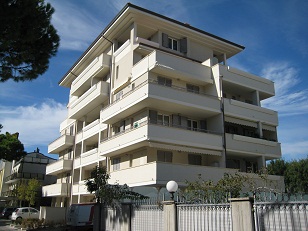 RESIDENCE2